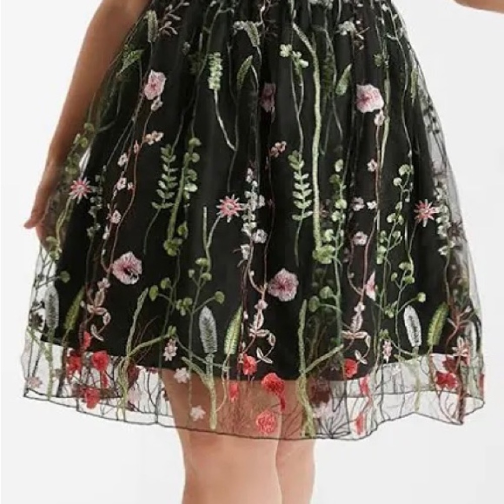 Sheer Black Floral Dress - Picture 4 of 7